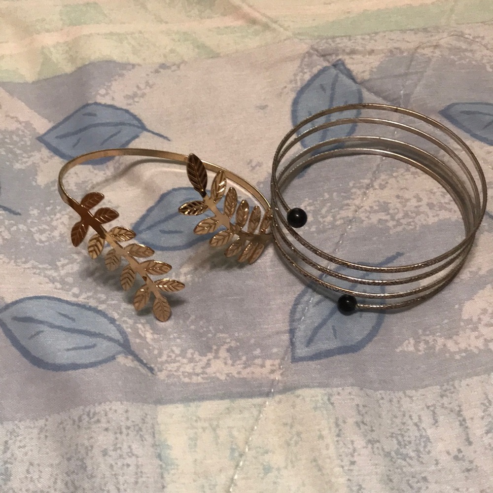 2 Arm bracelets bundle!